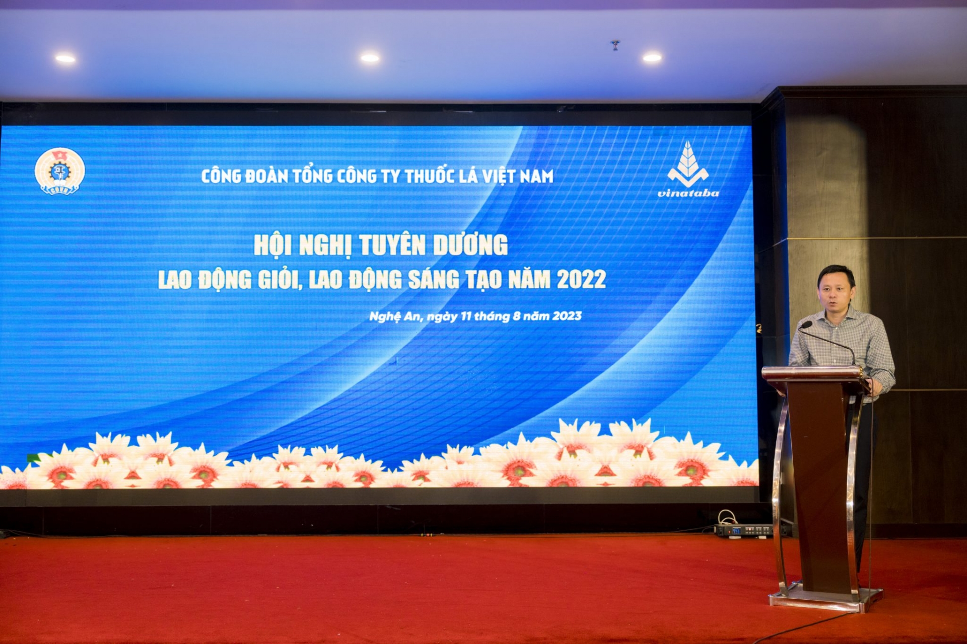 Hơn 60 cá nhân tiêu biểu được tuyên dương trong phong trào “lao động giỏi - lao động sáng tạo” năm 2022 Hơn 60 cá nhân tiêu biểu được tuyên dương trong phong trào “lao động giỏi - lao động sáng tạo” năm 2022