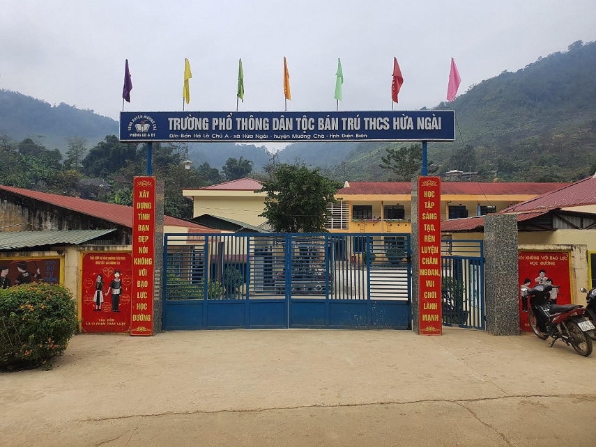 Niềm vui bên ngôi trường mới