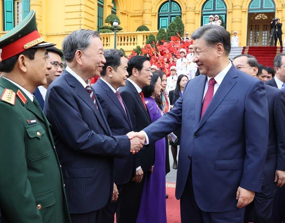 Toàn cảnh Lễ đón Tổng Bí thư, Chủ tịch nước Trung Quốc Tập Cận Bình thăm cấp Nhà nước tới Việt Nam - Ảnh 7.