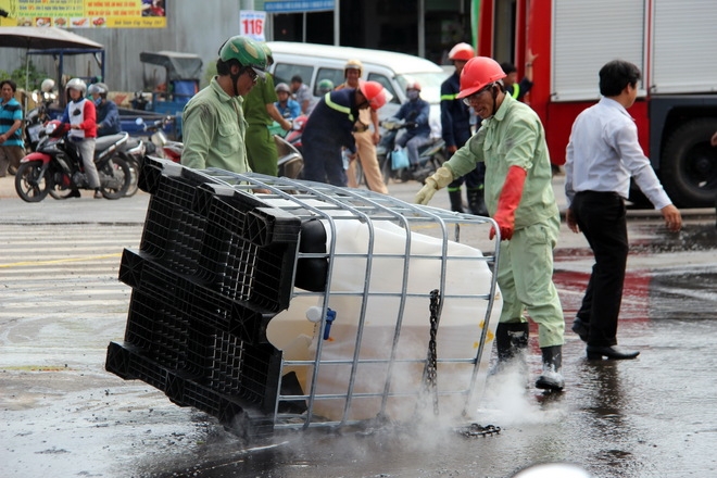 TP. Hồ Chí Minh và tỉnh Tây Ninh: Chủ động ứng phó sự cố chất thải