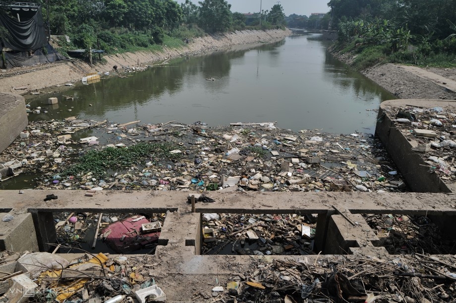 Để hồi sinh những dòng sông “đen” trên địa bàn thành phố Hà Nội