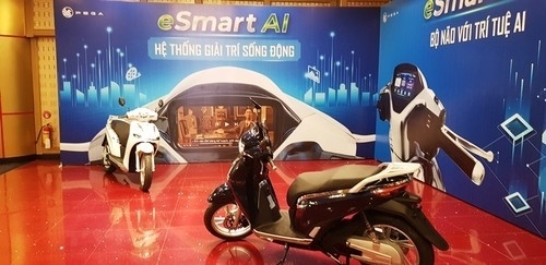 Ra mắt xe máy điện eSmart AI sở hữu bộ não thông minh đầu tiên trên thế giới