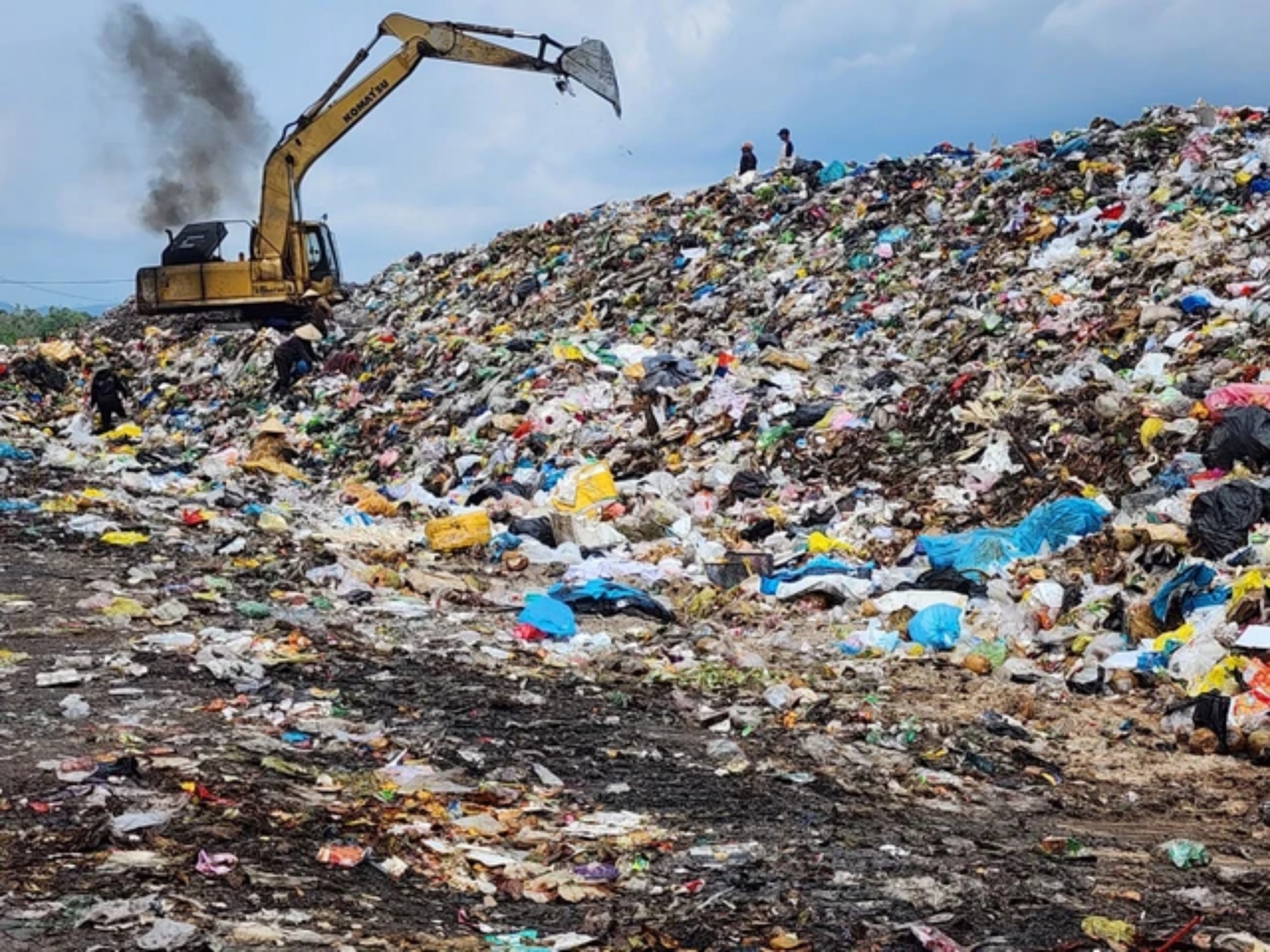 Phú Quốc: Vận hành nhà máy xử lý rác tại bãi rác tạm Đồng Cây Sao