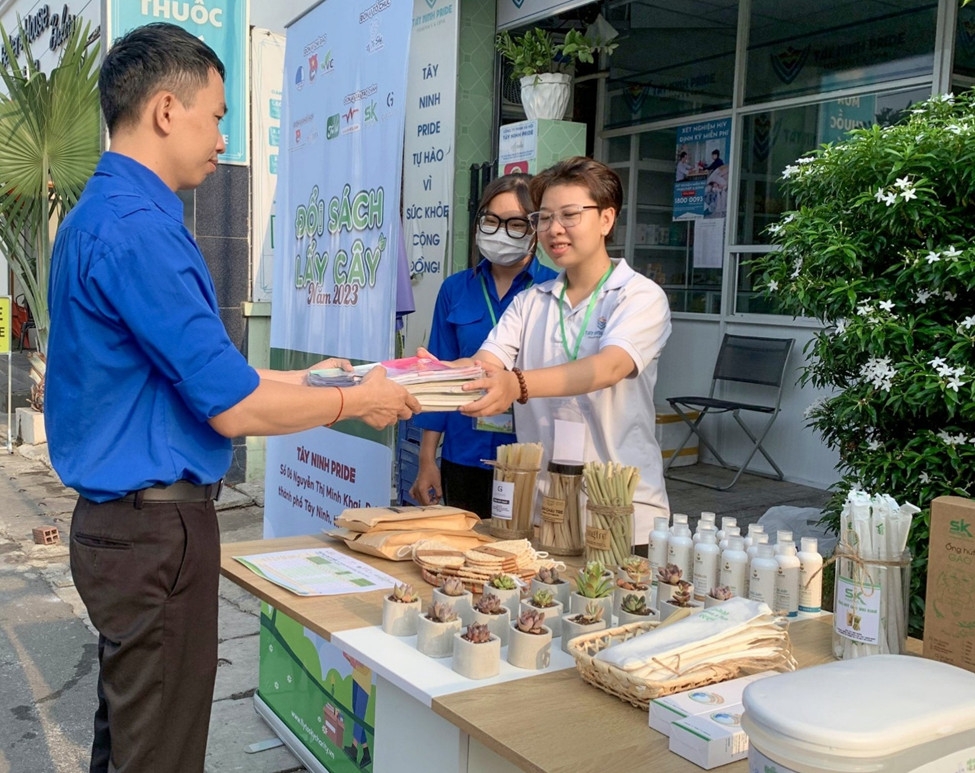 Tây Ninh: Xây dựng thói quen "chung tay bảo vệ môi trường, nói không với rác thải nhựa"