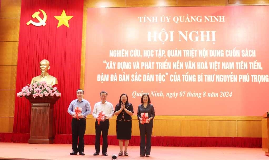 Nghiên cứu, học tập, quán triệt và tuyên truyền nội dung cuốn sách của Tổng Bí thư Nguyễn Phú Trọng