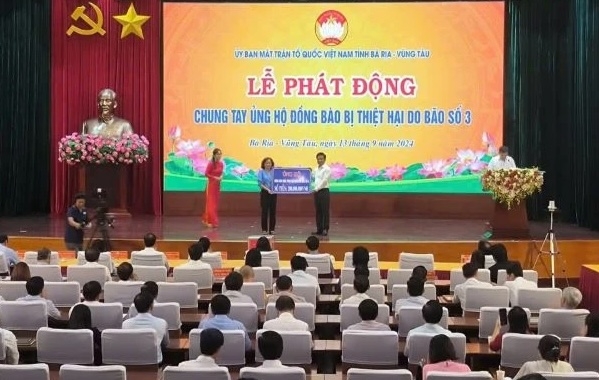 Cả nước chung lòng vì đồng bào bị thiệt hại do bão số 3