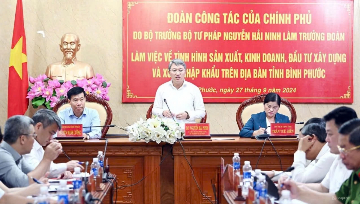 Đoàn công tác của Chính phủ làm việc tại tỉnh Bình Phước về tình hình sản xuất - kinh doanh, đầu tư xây dựng và xuất nhập khẩu