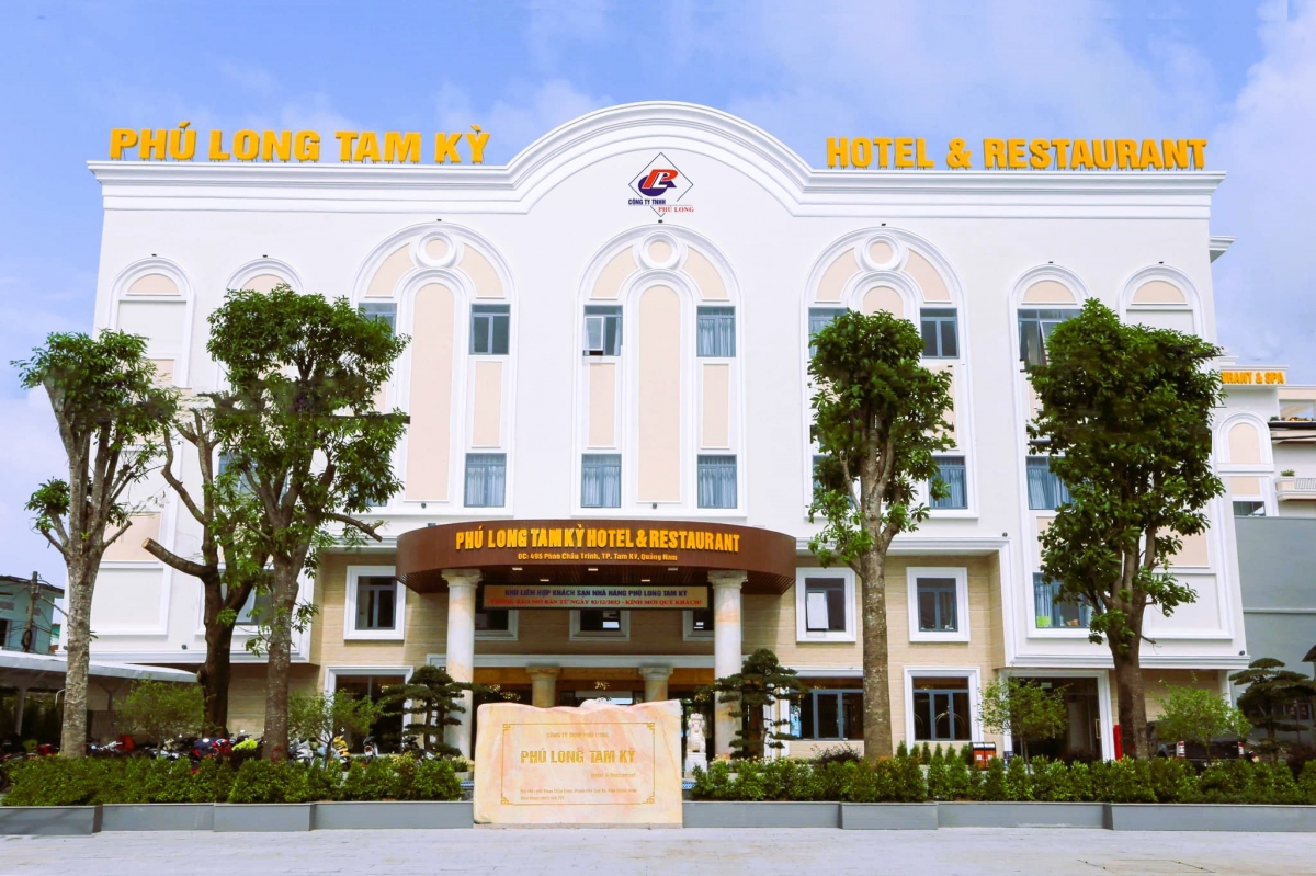 Phú Long Tam Kỳ Hotel & restaurant được công nhận đạt chuẩn 4 sao.