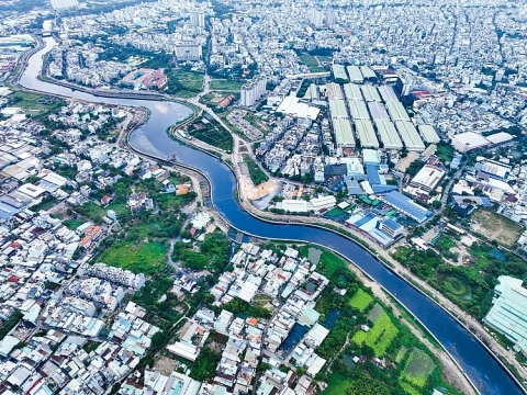 Đề xuất sử dụng bùn nạo vét kênh ô nhiễm bậc nhất TP. Hồ Chí Minh san lấp công trình công cộng