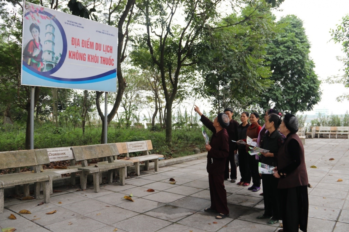 Đẩy mạnh mô hình xây dựng môi trường Du lịch “không” khói thuốc