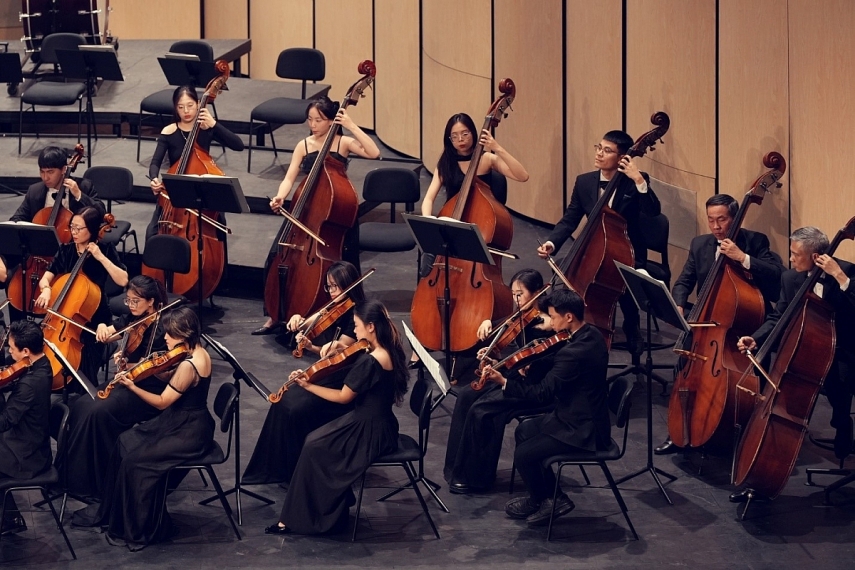 Mùa ROXMei đẹp và chất của ROX Group Mùa ROXMei đẹp và chất của ROX Group