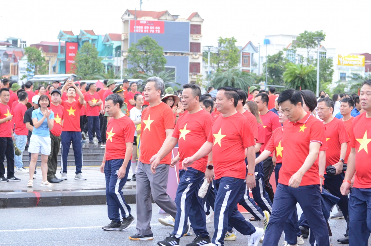 Hưng Yên, sôi nổi hưởng ứng chương trình “Cùng Việt Nam tiến bước”