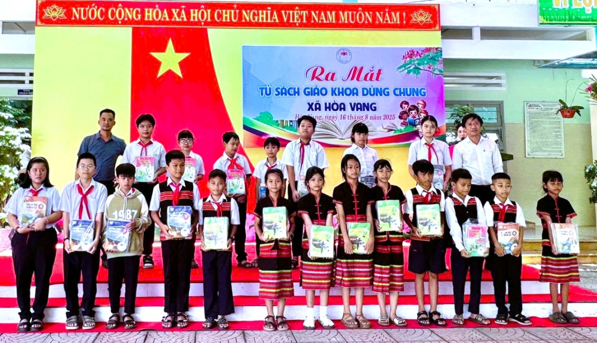 Hòa Vang lan tỏa mô hình “Tủ sách giáo khoa dùng chung” đầy ý nghĩa