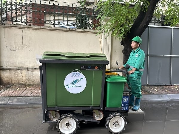 Cơ giới hóa các hoạt động thu gom, nâng cao hiệu quả, chất lượng công tác thu gom, xử lý rác thải sẽ là một trong những cơ sở để thành phố đề xuất tăng giá thu gom rác thải trong năm 2025 và 2026. 