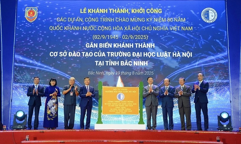 Bắc Ninh khởi công và khánh thành 5 dự án lớn nhân dịp 80 năm Cách mạng tháng 8 và Quốc khánh 2/9 Bắc Ninh khởi công và khánh thành 5 dự án lớn nhân dịp 80 năm Cách mạng tháng 8 và Quốc khánh 2/9