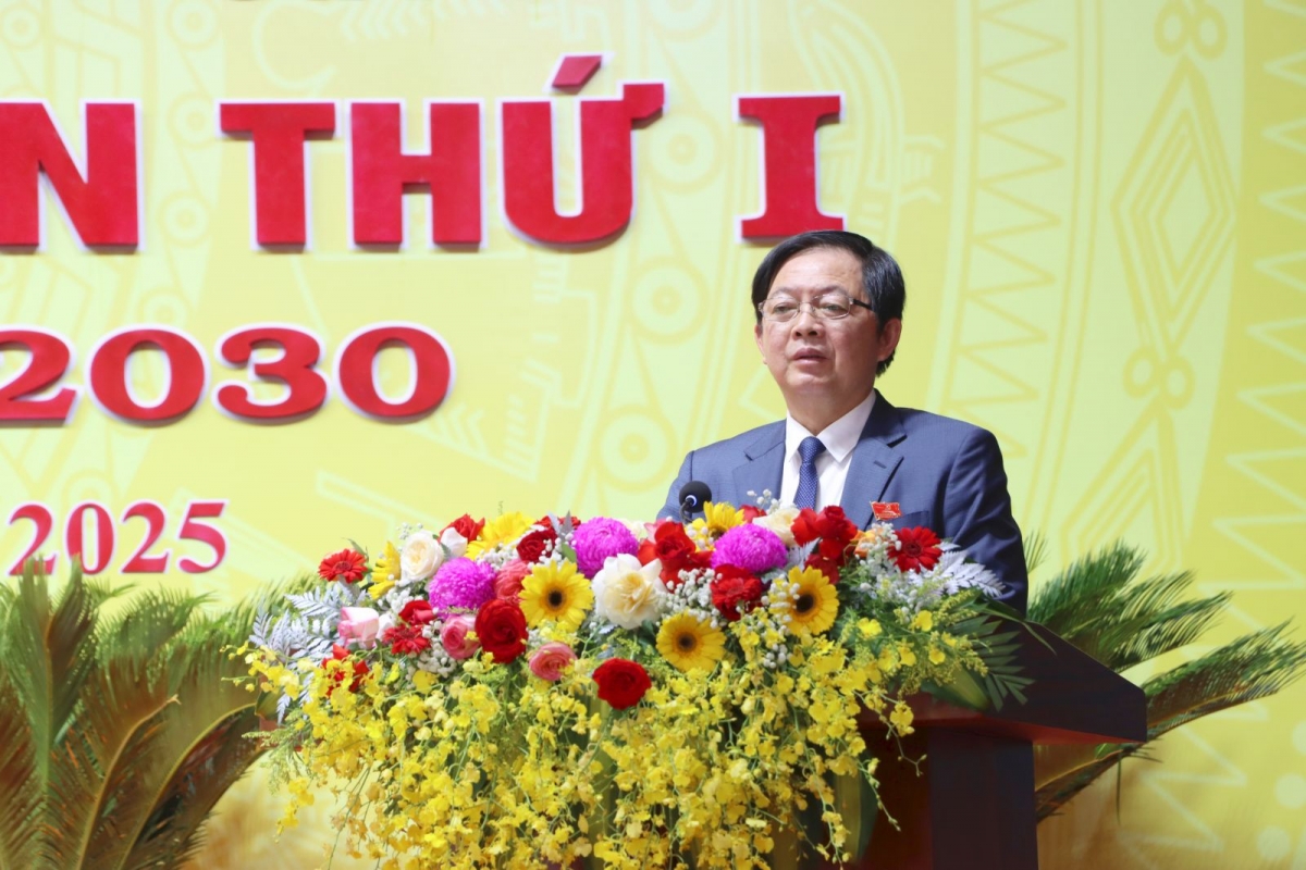 Đại hội Đảng bộ UBND tỉnh Gia Lai lần thứ I: Quyết tâm kiến tạo phát triển kinh tế - xã hội với 5 trụ cột , 4 đột phá Đại hội Đảng bộ UBND tỉnh Gia Lai lần thứ I: Quyết tâm kiến tạo phát triển kinh tế - xã hội với 5 trụ cột , 4 đột phá