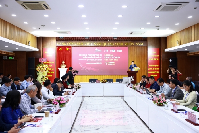 Chuyên gia đề xuất tạo khung pháp lý đồng bộ, minh bạch cho mô hình kinh tế bền vững Chuyên gia đề xuất tạo khung pháp lý đồng bộ, minh bạch cho mô hình kinh tế bền vững