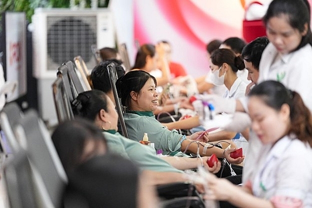CBNV ROX Group chung tay hiến máu, lan tỏa giá trị sống đẹp