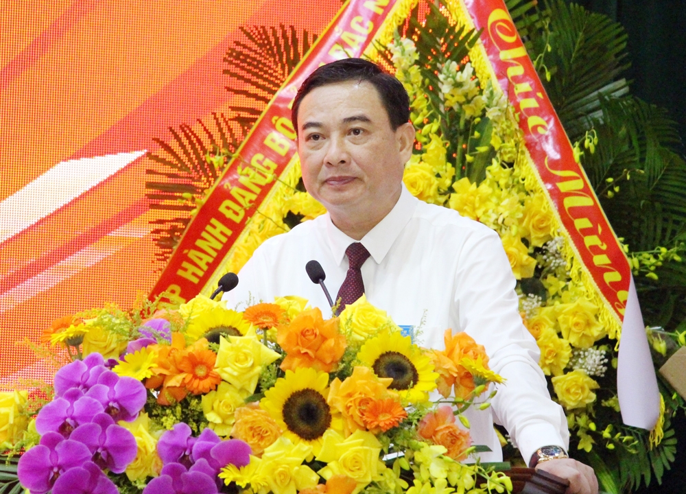 Đảng bộ xã Tam Đa tổ chức thành công Đại hội đại biểu lần thứ I, nhiệm kỳ 2025 - 2030 “không giấy tờ” Đảng bộ xã Tam Đa tổ chức thành công Đại hội đại biểu lần thứ I, nhiệm kỳ 2025 - 2030 “không giấy tờ”