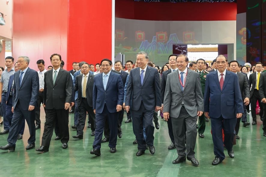 Triển lãm thành tựu đất nước 