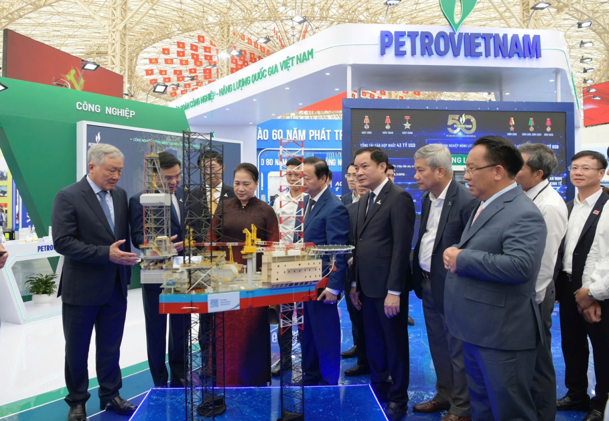 Triển lãm thành tựu đất nước 