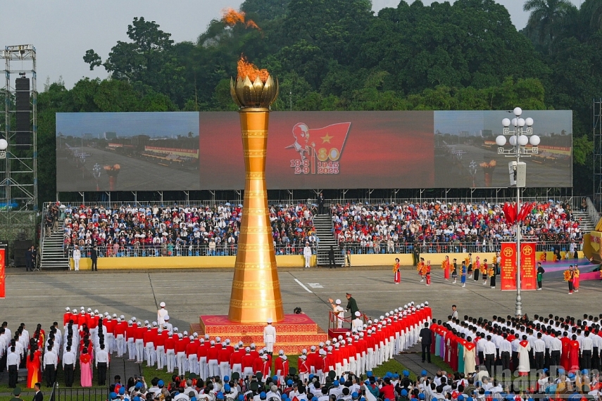 [Ảnh] Toàn cảnh lễ diễu binh, diễu hành kỷ niệm 80 năm Cách mạng Tháng Tám thành công và Quốc khánh 2/9