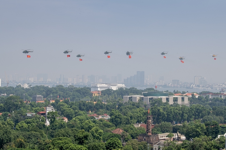 Toàn cảnh lễ diễu binh, diễu hành kỷ niệm 80 năm Cách mạng Tháng Tám thành công và Quốc khánh 2/9