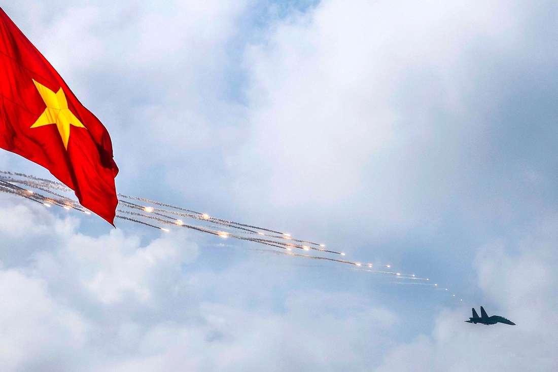 Toàn cảnh lễ diễu binh, diễu hành kỷ niệm 80 năm Cách mạng Tháng Tám thành công và Quốc khánh 2/9