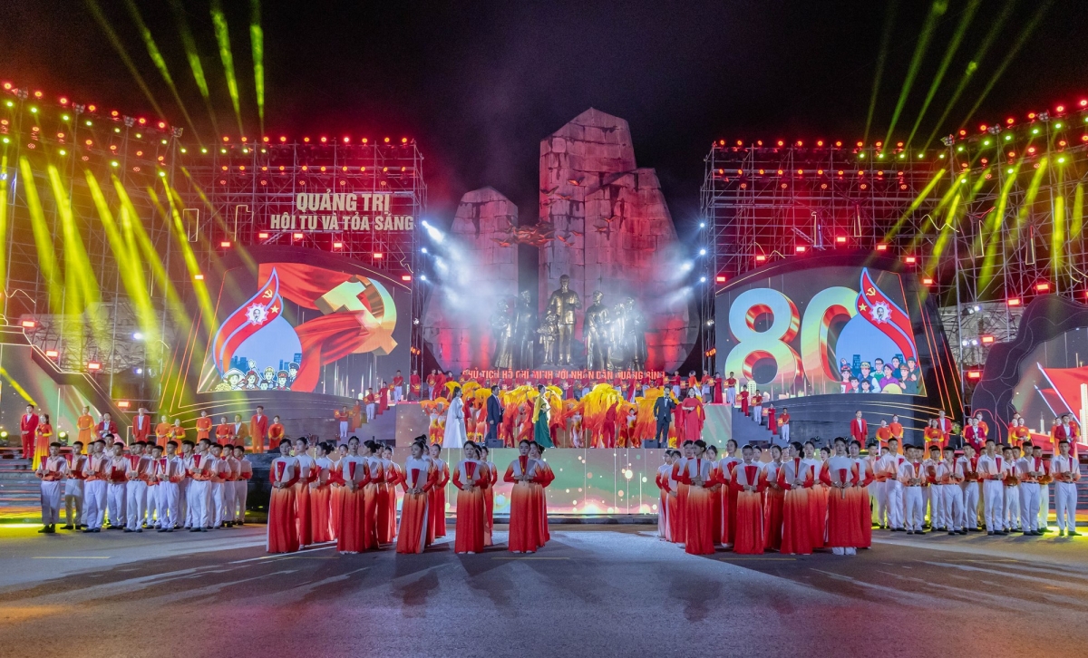 Chương trình nghệ thuật đặc biệt 