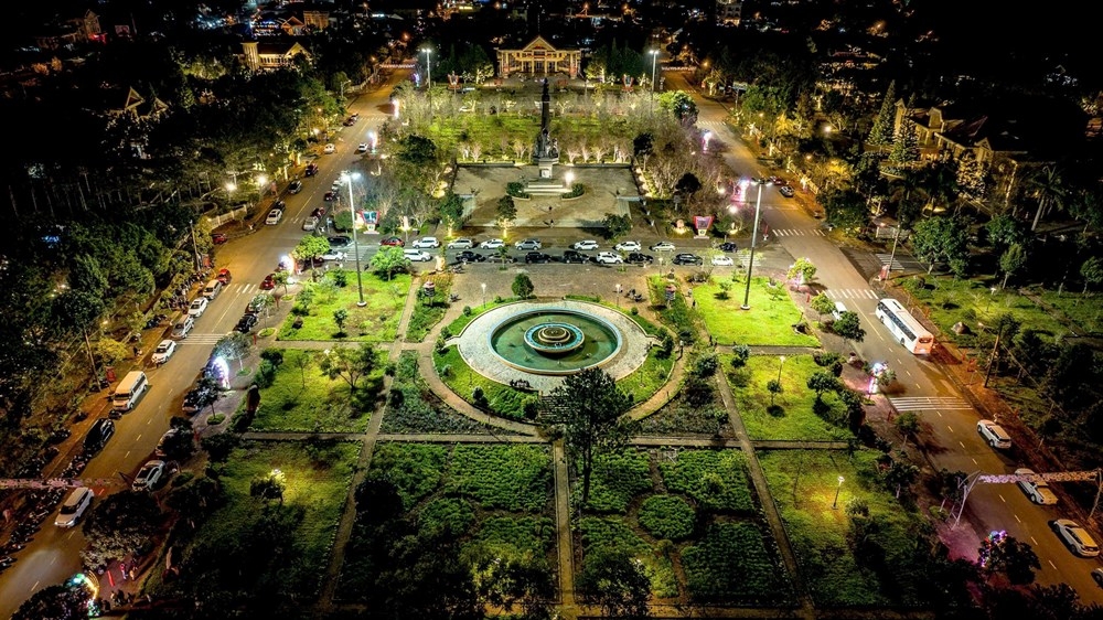 Măng Đen: Khát vọng trở thành trung tâm nghỉ dưỡng thiên nhiên của Việt Nam Măng Đen: Khát vọng trở thành trung tâm nghỉ dưỡng thiên nhiên của Việt Nam