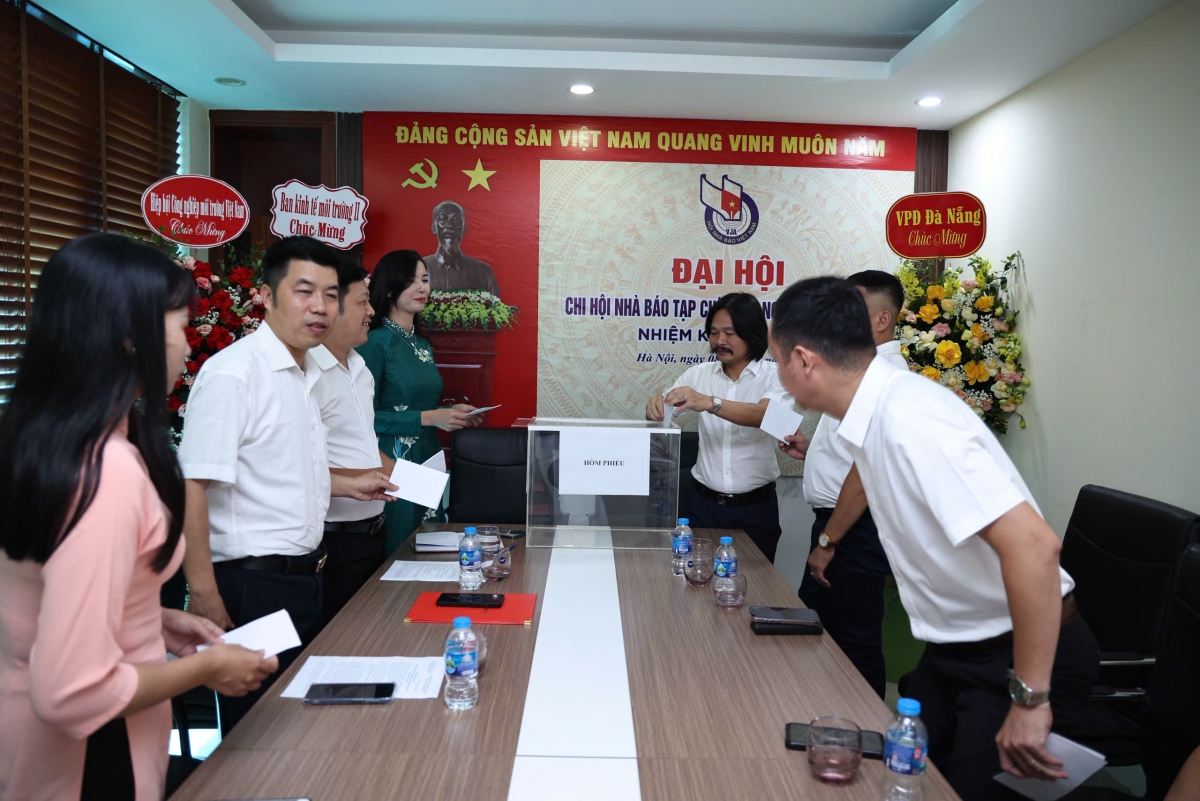 Đại hội Bầu Ban thư ký Chi hội Nhà báo Tạp chí Công nghiệp môi trường nhiệm kỳ 2025 - 2027 Đại hội Bầu Ban thư ký Chi hội Nhà báo Tạp chí Công nghiệp môi trường nhiệm kỳ 2025 - 2027