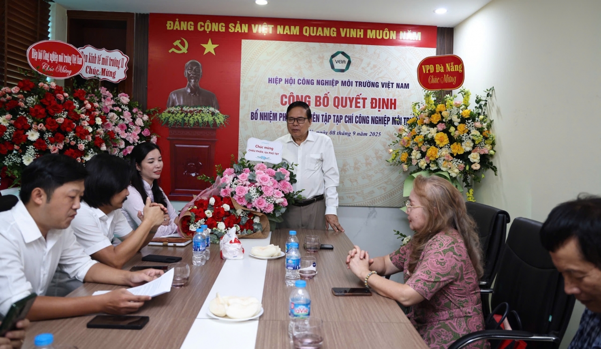 Công bố Quyết định bổ nhiệm Phó Tổng biên tập Tạp chí Công nghiệp môi trường