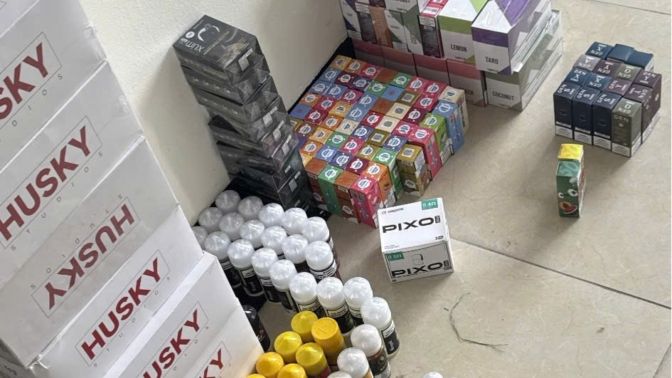 Hà Nội triệt phá đường dây thuốc lá điện tử trị giá 40 tỷ đồng