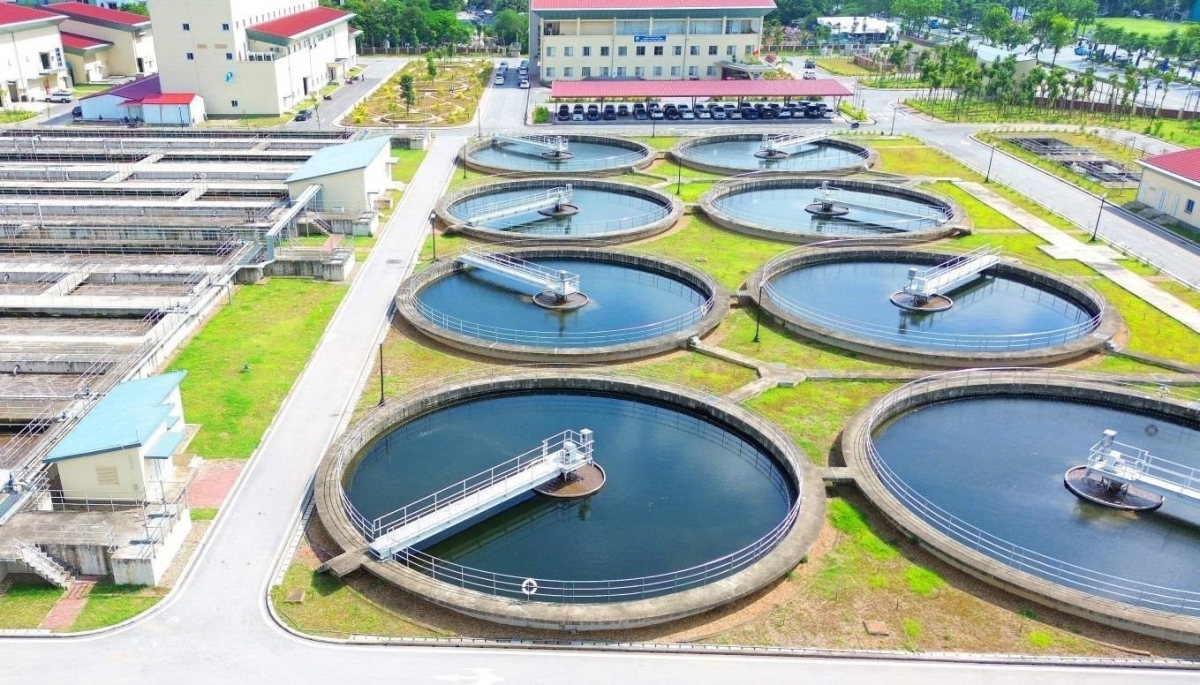 Thành phố Hà Nội thể hiện quyết tâm mạnh mẽ trong việc ngăn chặn, xử lý triệt để tình trạng ô nhiễm môi trường, hướng tới xây dựng Thủ đô xanh, sạch, bền vững