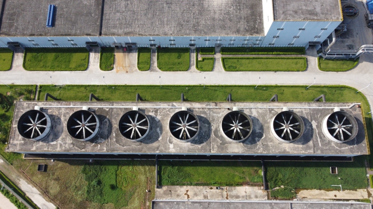 Từ khi hoạt động, nhà máy không chỉ giải quyết vấn đề rác thải sinh hoạt, mà còn biến rác thành nguồn năng lượng tái tạo, góp phần quan trọng vào phát triển kinh tế - xã hội bền vững Từ khi hoạt động, nhà máy không chỉ giải quyết vấn đề rác thải sinh hoạt, mà còn biến rác thành nguồn năng lượng tái tạo, góp phần quan trọng vào phát triển kinh tế - xã hội bền vững