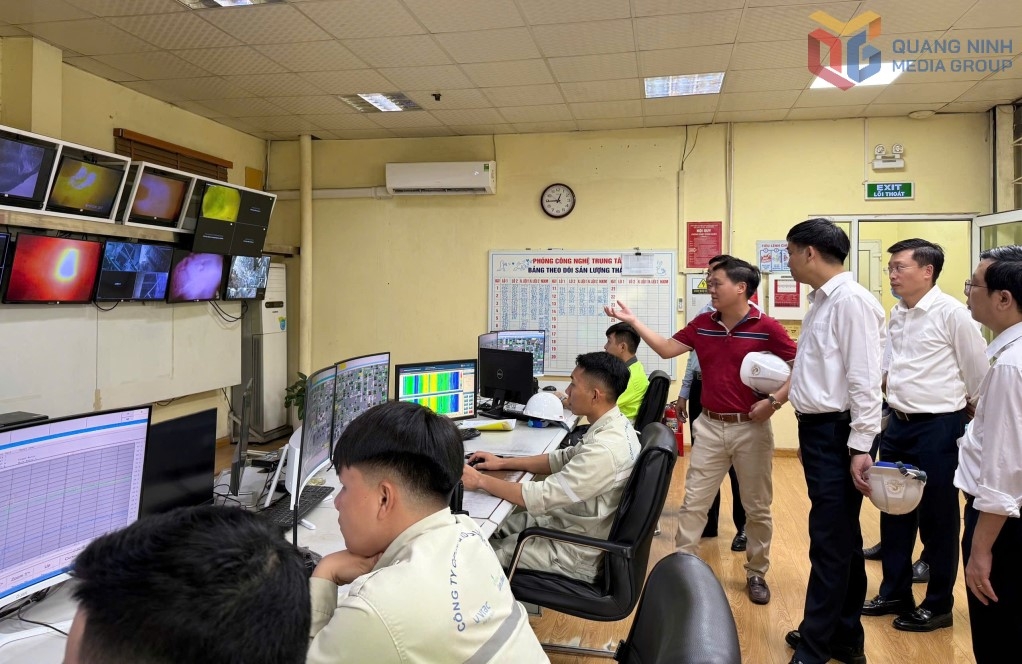 Dây chuyền xử lý chất thải công nghiệp tại Nhà máy Xi măng Lam Thạch