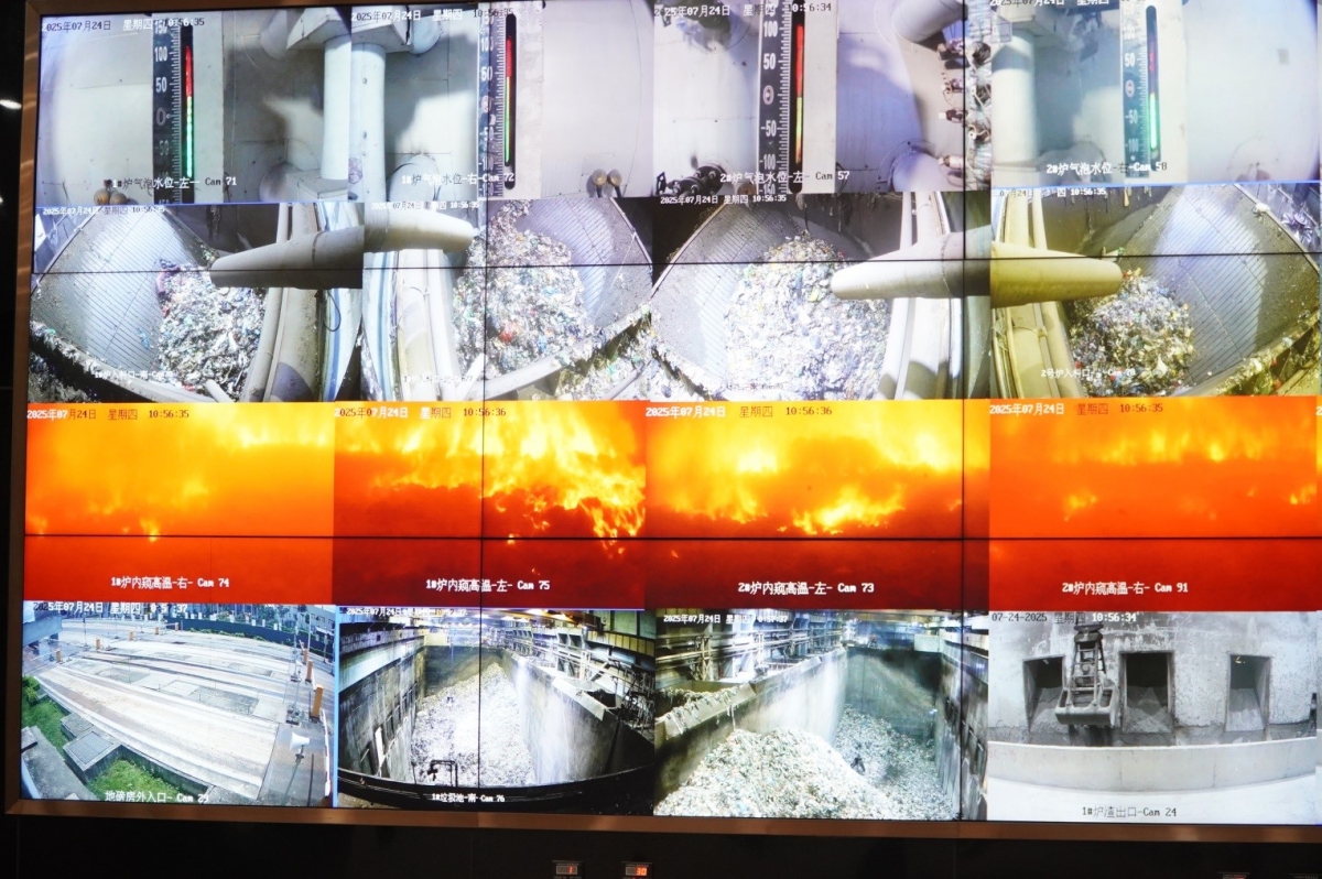 Nhà máy có 5 lò đốt hiện đại với công suất 90MW. Nhà máy có 5 lò đốt hiện đại với công suất 90MW.