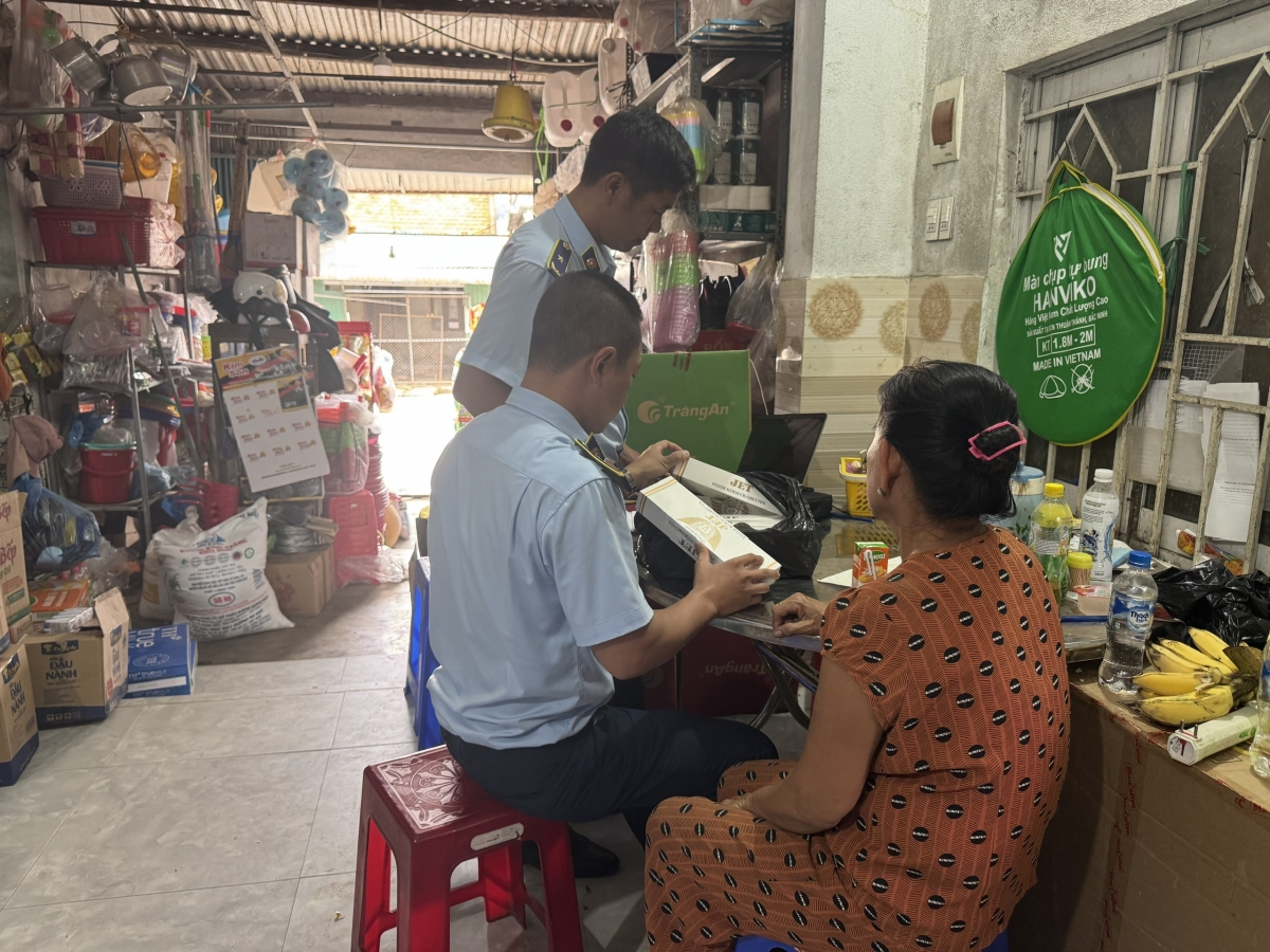 Quảng Ngãi: Tăng cường kiểm tra, xử lý thuốc lá nhập lậu và giả mạo nhãn hiệu