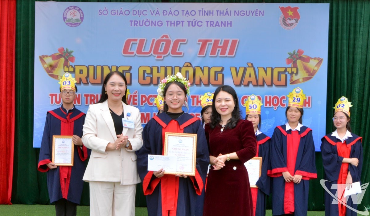 “Rung chuông vàng” tuyên truyền phòng, chống tác hại của thuốc lá trong học đường “Rung chuông vàng” tuyên truyền phòng, chống tác hại của thuốc lá trong học đường