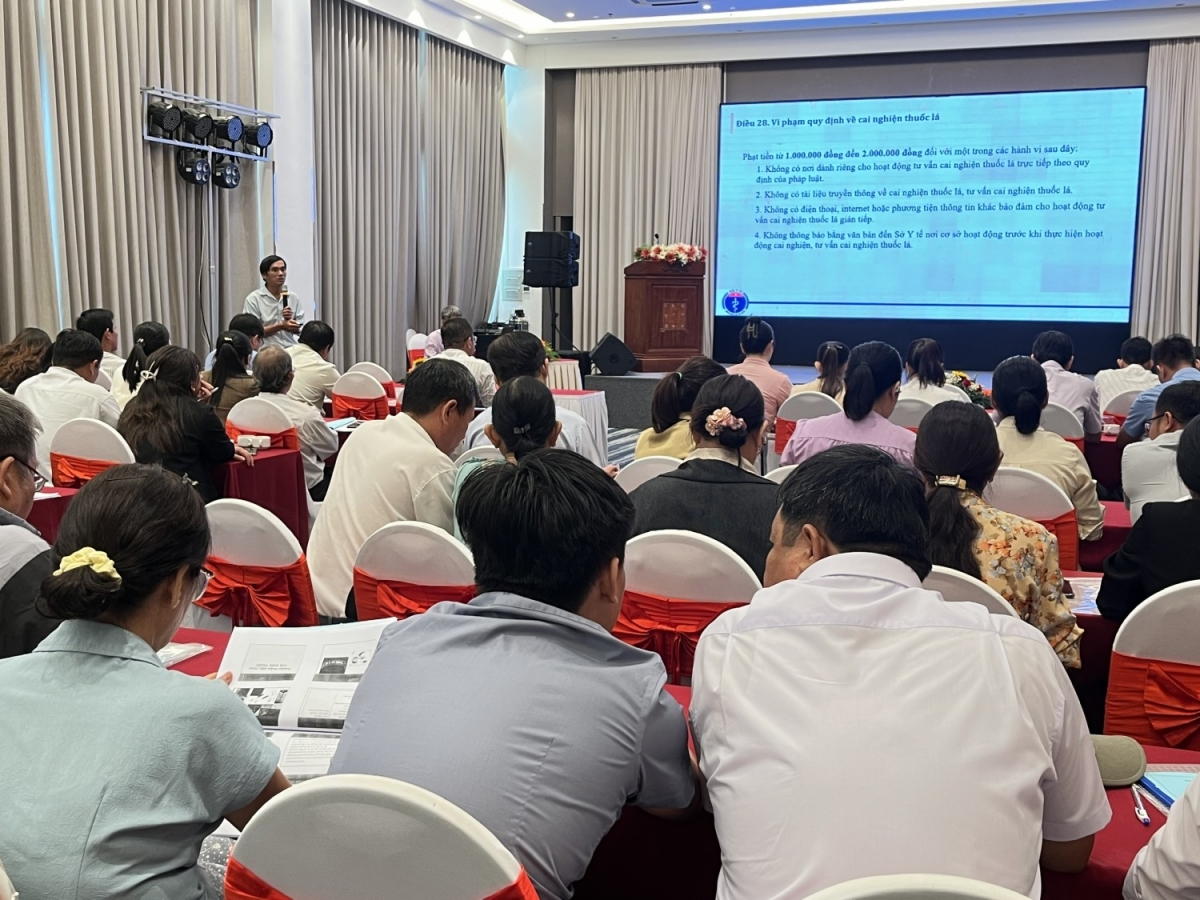 Gia Lai: Nâng cao năng lực truyền thông phòng, chống tác hại thuốc lá cho cán bộ y tế Gia Lai: Nâng cao năng lực truyền thông phòng, chống tác hại thuốc lá cho cán bộ y tế