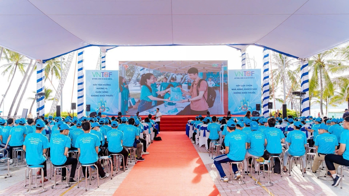 Khánh Hòa: Lan tỏa thông điệp “Nói không với khói thuốc” tại địa điểm du lịch Khánh Hòa: Lan tỏa thông điệp “Nói không với khói thuốc” tại địa điểm du lịch