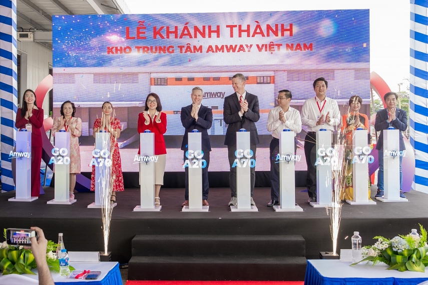 Amway Việt Nam khánh thành kho trung tâm triệu đô tại TP. Hồ Chí Minh Amway Việt Nam khánh thành kho trung tâm triệu đô tại TP. Hồ Chí Minh