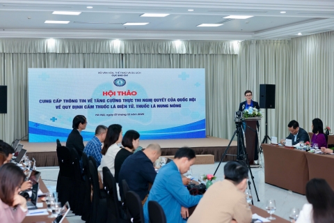 Tăng cường thực thi lệnh cấm thuốc lá điện tử