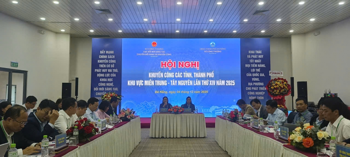 Quang cảnh Hội nghị Khuyến công các tỉnh, thành phố khu vực miền Trung – Tây Nguyên lần thứ XIV