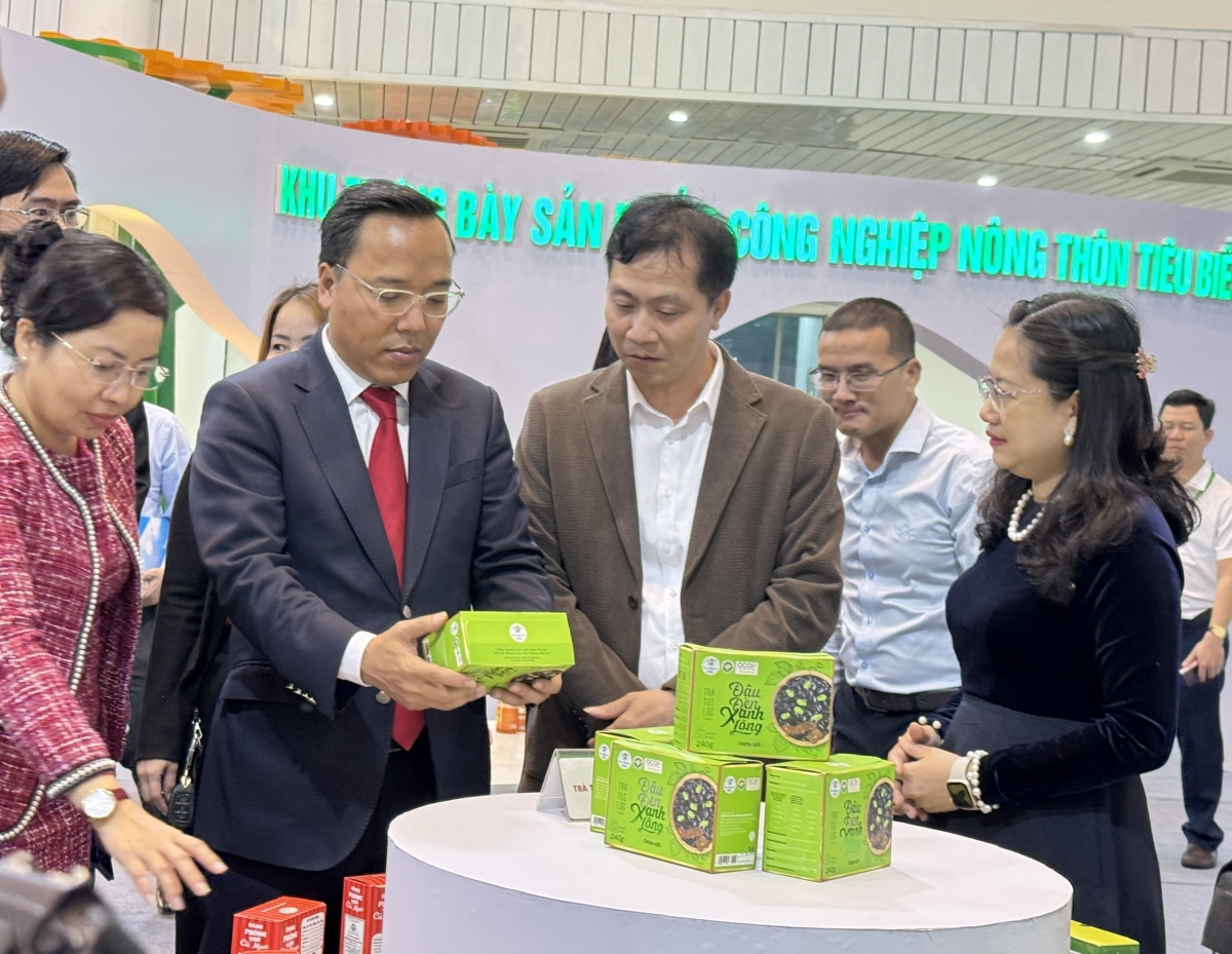 Chuỗi sự kiện của Cục Đổi mới sáng tạo, Chuyển đổi xanh và Khuyến công (Bộ Công Thương) tại Đà Nẵng tạo cầu nối giúp doanh nghiệp tiếp cận công nghệ sạch, mở rộng đầu ra cho sản phẩm bền vững