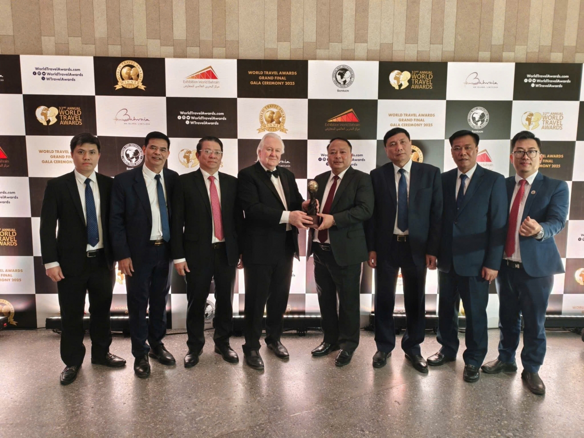 Tuyên Quang đón nhận danh hiệu “Điểm đến văn hóa hàng đầu thế giới 2025” tại Lễ trao giải World Travel Awards Tuyên Quang đón nhận danh hiệu “Điểm đến văn hóa hàng đầu thế giới 2025” tại Lễ trao giải World Travel Awards