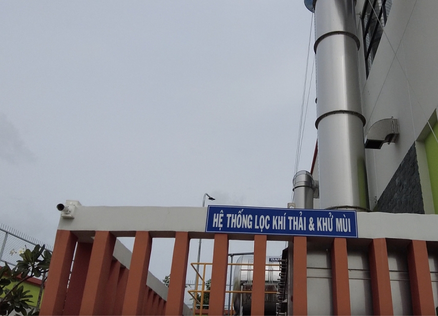 Hệ thống lọc khí thải và khủ mùi tại Trạm trung chuyển rác Thạnh Xuân Hệ thống lọc khí thải và khủ mùi tại Trạm trung chuyển rác Thạnh Xuân