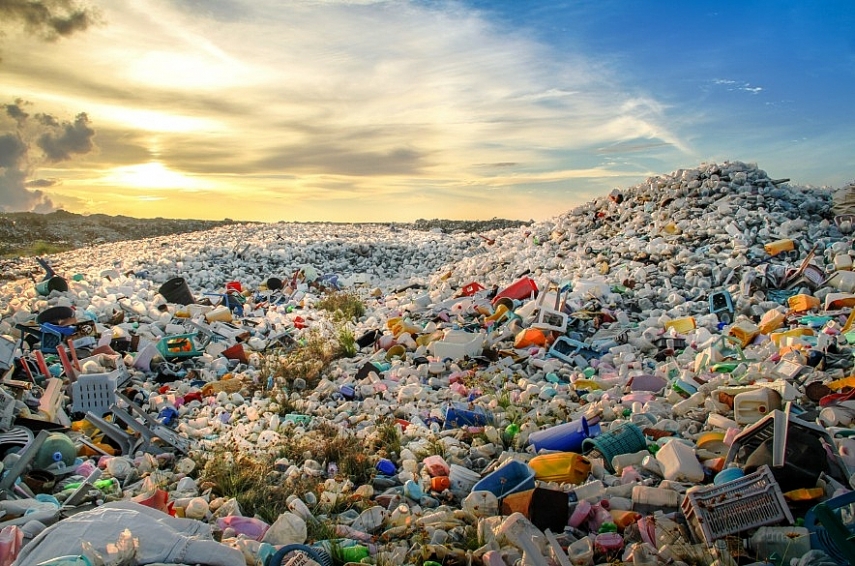 Trung bình, mỗi phút trên thế giới có khoảng một triệu chai nhựa được tiêu thụ.