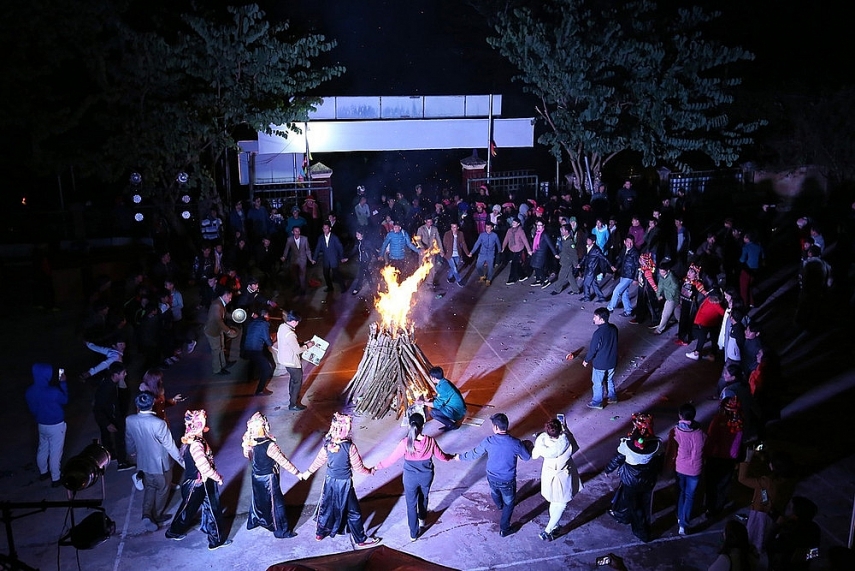 Vui tết cổ truyền của người Hà Nhì ở cực Tây Tổ quốc