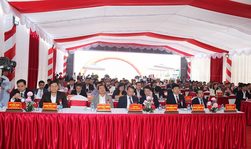 Ninh Bình khởi công Dự án đầu tư xây dựng và kinh doanh kết cấu hạ tầng Khu công nghiệp Minh Châu Ninh Bình khởi công Dự án đầu tư xây dựng và kinh doanh kết cấu hạ tầng Khu công nghiệp Minh Châu